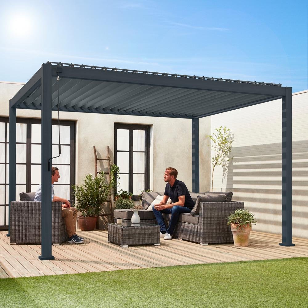 Exploring the Benefits of Aluminum Pergolas